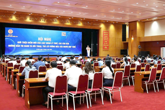Hướng tới mục tiêu xây dựng môi trường kinh doanh minh bạch, ổn định