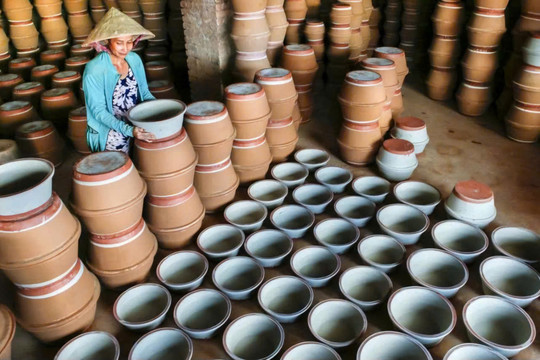 TP. Hồ Chí Minh: Đưa làng nghề gốm sứ Bình Dương vào mạng lưới các thành phố thủ công sáng tạo thế giới