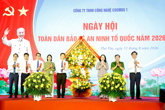 Phó Chủ tịch nước Võ Thị Ánh Xuân dự Ngày hội Toàn dân bảo vệ an ninh Tổ quốc tỉnh Phú Thọ