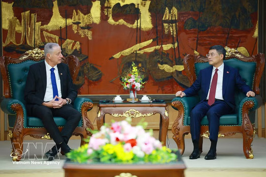 Prime Minister receives outgoing Israeli Ambassador