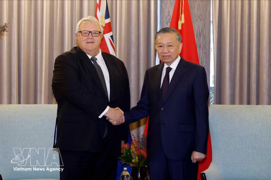 Top Vietnamese leader meets with New Zealand House Speaker