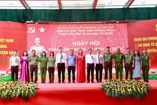 Ngày hội toàn dân bảo vệ an ninh Tổ quốc tại phường Dương Nội: Phát huy sức mạnh tổng hợp, xây dựng thế trận an ninh vững chắc