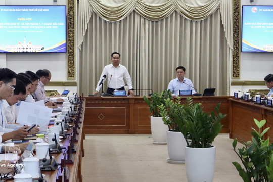 Ho Chi Minh City mobilises resources to achieve double-digit growth target