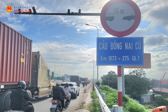 TP. Hồ Chí Minh: Khắc phục các hạn chế trong lĩnh vực giao thông đường thủy nội địa