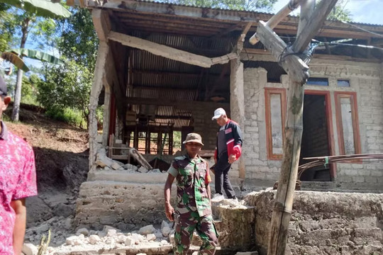 Vietnamese leaders send condolences over deadly earthquake in Indonesia