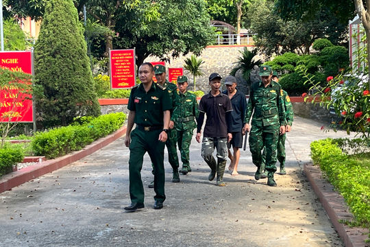 BĐBP Lào Cai: Triệt phá vụ vận chuyển thực phẩm bẩn với thủ đoạn hết sức tinh vi
