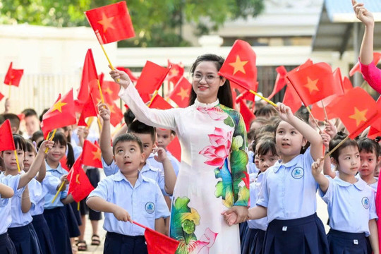 Ngày 5/9 cả nước đồng loạt khai giảng năm học mới, khánh thành trường nội trú biên giới