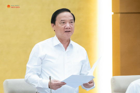 Chỉ quy định phải bảo đảm giải quyết, xét xử đúng thời hạn luật định