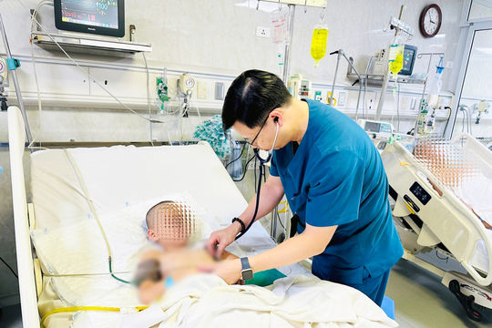 Kích hoạt báo động đỏ cứu bé 6 tuổi bị cọc hàng rào xuyên bụng