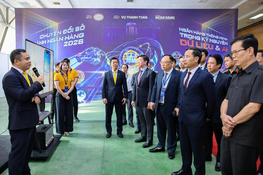 LPBank mang giải pháp ngân hàng số AI-First đến sự kiện Chuyển đổi số ngành Ngân hàng năm 2026