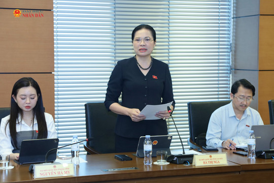 Sáng 19/8/2026: Thảo luận Tổ 9 (Đoàn ĐBQH các tỉnh: Hà Tĩnh, Lai Châu, Cần Thơ)