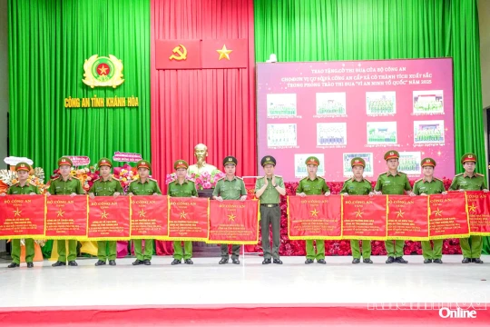 Kỷ niệm 81 năm Ngày truyền thống lực lượng Công an nhân dân (19/8/1945 - 19/8/2026) và 21 năm Ngày hội Toàn dân bảo vệ an ninh Tổ quốc: Công an tỉnh Khánh Hòa quyết tâm hoàn thành xuất sắc nhiệm vụ