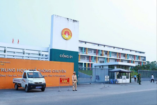 Phổ điểm thi lại của học sinh Chuyên Tuyên Quang phản ánh đúng năng lực thực tế