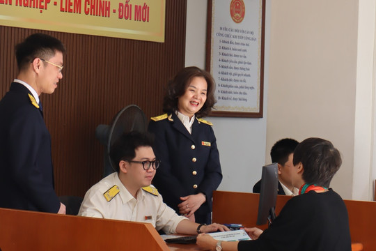 Xử lý nghiêm công chức gây nhũng nhiễu với người nộp thuế