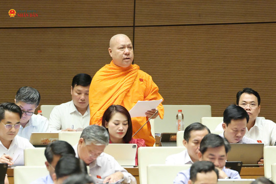 Cần có cơ chế phát huy vai trò cơ sở tôn giáo trong trao truyền văn hóa