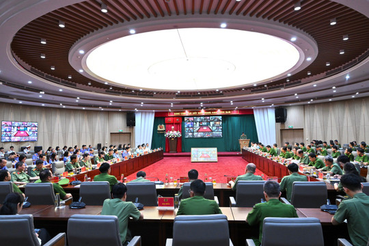 Công tác đặc xá phải luôn gắn kết chặt chẽ với công tác tái hòa nhập cộng đồng