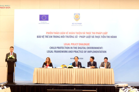Tạo "lá chắn" an toàn cho trẻ em trong môi trường số