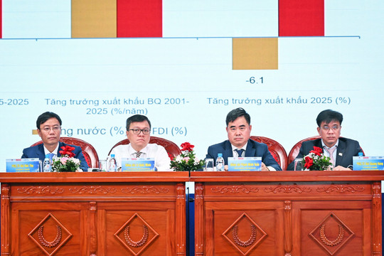 Tìm động lực mới cho mô hình phát triển của Việt Nam
