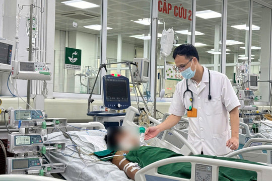Uống thuốc Nam mua trên mạng, thanh niên 28 tuổi hôn mê vì suy gan cấp