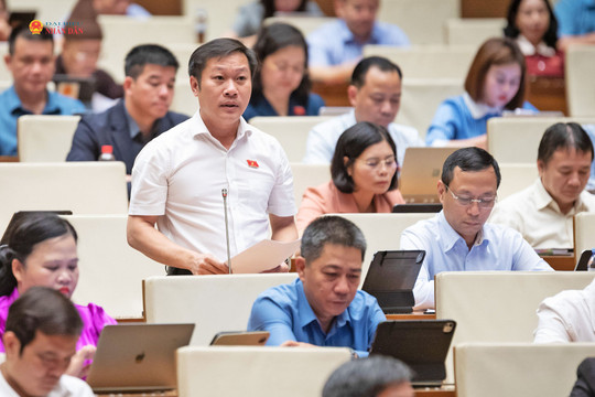Phân cấp, phân quyền phải đồng bộ với năng lực thực hiện và cơ chế kiểm soát