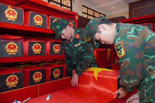 Hai tháng bền bỉ tìm kiếm hài cốt liệt sĩ tại Công viên Lê Thị Riêng, TP. Hồ Chí Minh