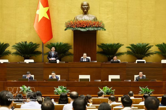 Lawmakers debate real estate, budget, nuclear project changes