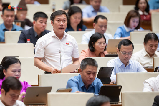 Đề nghị có mức sàn chi thường xuyên cho ngân sách cấp xã