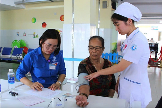 TP. Hồ Chí Minh: 100% dân số sẽ được lập sổ sức khỏe điện tử
