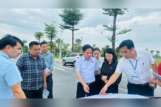Bài 2: Từ “nghe báo cáo” đến đi thẳng vào thực địa