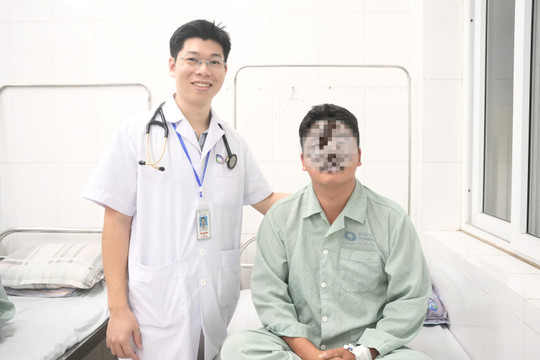 Nam thanh niên nhồi máu cơ tim do thói quen hút thuốc lá, bác sĩ cảnh báo