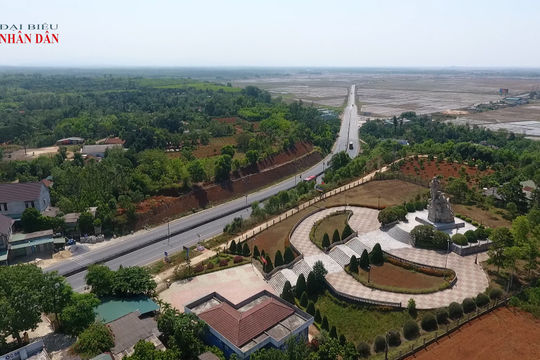 Quảng Trị: Tìm mộ liệt sĩ từ “mắt thần” radar và ký ức nhân chứng