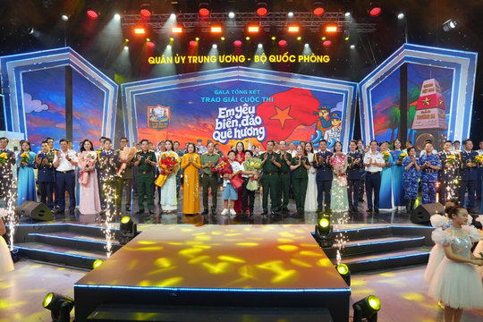 Gala tổng kết, trao giải Cuộc thi “Em yêu biển, đảo quê hương” năm học 2025 - 2026
