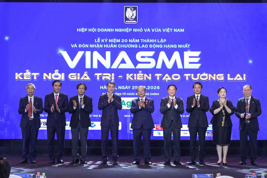 Thủ tướng Lê Minh Hưng: Doanh nghiệp nhỏ và vừa cần nuôi dưỡng khát vọng lớn, chủ động tự nâng cấp