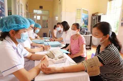 Bộ Y tế trả lời về phản ánh mỗi bệnh nhân phải khám tối thiểu 6 phút?