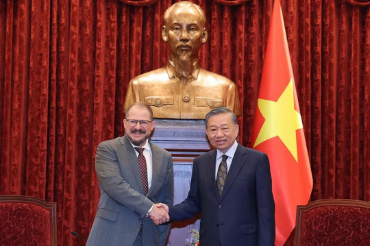 Tổng Bí thư, Chủ tịch nước Tô Lâm tiếp Chủ tịch kiêm Tổng Giám đốc Điều hành Tập đoàn Qualcomm