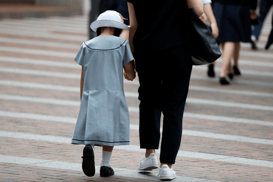 Nhật Bản ra hướng dẫn ứng phó với “phụ huynh quá khích”