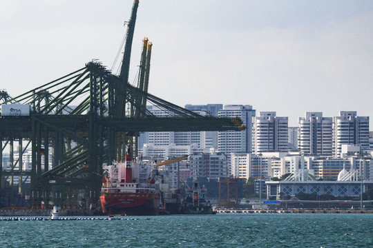 Singapore considers tighter social media restrictions for young people