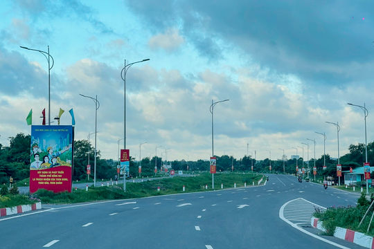 TP. Đồng Nai: Không để đầu cơ đất cản tiến độ Đại lộ Nguyễn Hữu Cảnh
