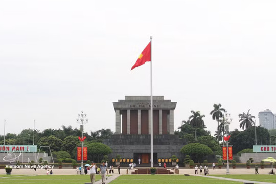 Leaders of nations extend congratulations to Vietnam on National Day