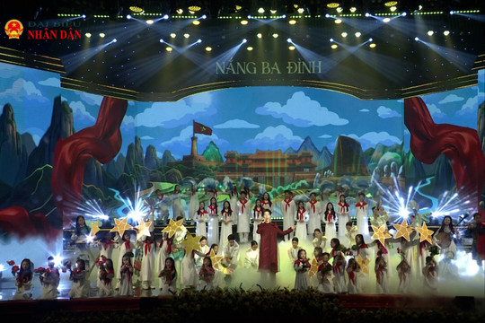 Ca khúc " Việt Nam tinh hoa''