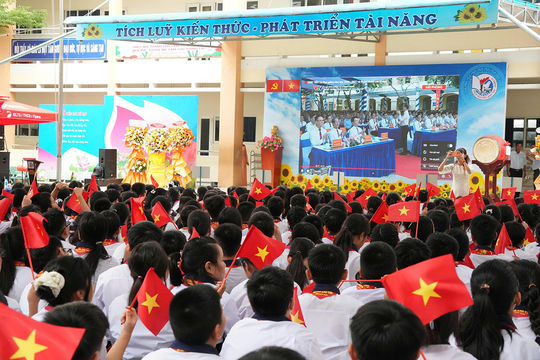 TP. Hồ Chí Minh: Rộn ràng đón năm học mới, hướng tới chất lượng giáo dục thực chất