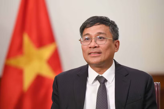 Vietnam seeks fresh momentum for relations with RoK, Mongolia