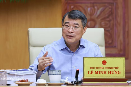 PM urges synchronised completion of land, housing, real estate laws to unlock resources
