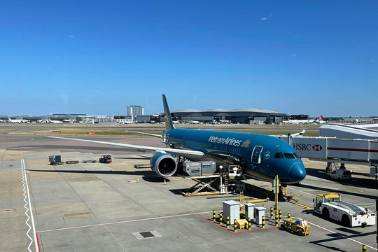 Vietnam Airlines điều chỉnh lịch bay tại Anh do vấn đề không lưu