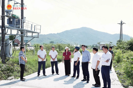 Nâng hiệu quả giám sát từ những vấn đề sát thực tiễn