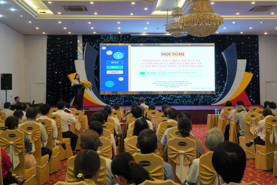 Đà Nẵng: Trang bị kiến thức, kỹ năng tuyên truyền chính sách BHXH, BHYT cho cán bộ Mặt trận