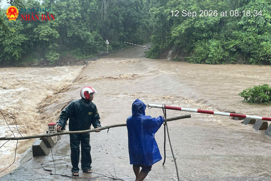 Quảng Trị: Mưa lớn gây ngập cục bộ 13 ngầm tràn và sạt lở tại nhiều địa phương miền núi