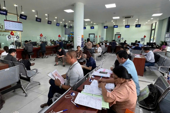 TP. Hồ Chí Minh: Rút ngắn thời gian giải quyết hồ sơ đất đai, không để người dân đi lại nhiều lần