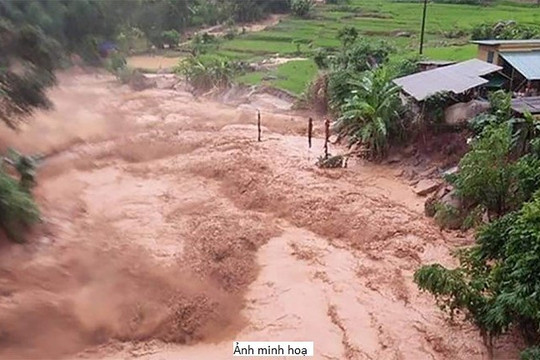 Cảnh báo lũ quét, sạt lở đất, sụt lún đất do mưa lũ tại 6 tỉnh, thành phố