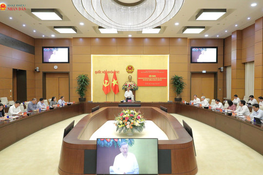 Tổng Bí thư, Chủ tịch nước Tô Lâm: Đội ngũ cán bộ Quốc hội phải có tư duy chiến lược, năng lực kiến tạo phát triển